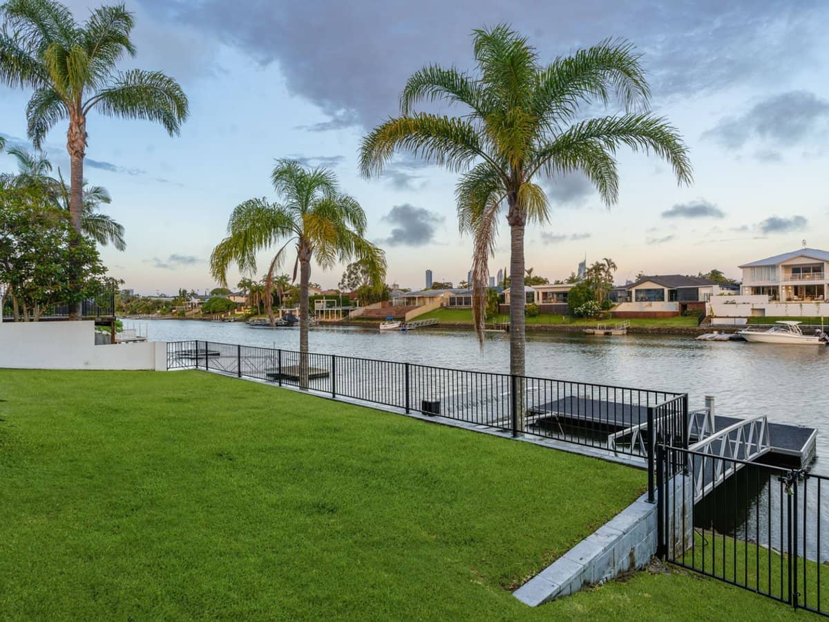 8 Angus Court, Benowa Waters - Thumbnail 11