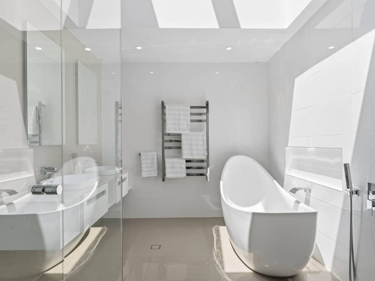 8 Angus Court, Benowa Waters - Thumbnail 24