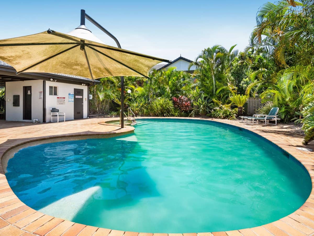 7-9 Santa Cruz Boulevard, CLEAR ISLAND WATERS - Thumbnail 17