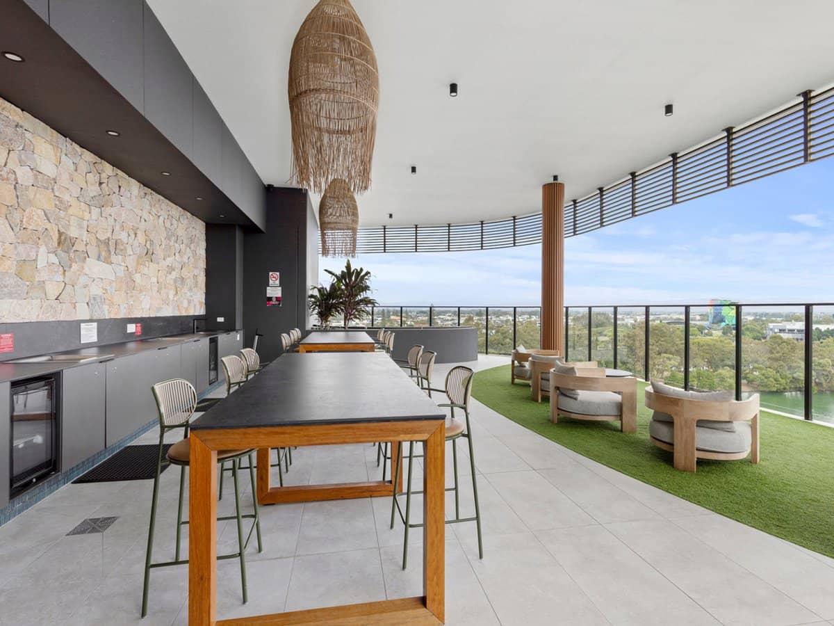 602/256 Stanhill Drive, Surfers Paradise - Thumbnail 11