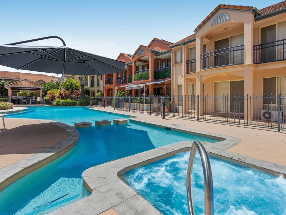 34 John Lund Drive, HOPE ISLAND - Thumbnail 4