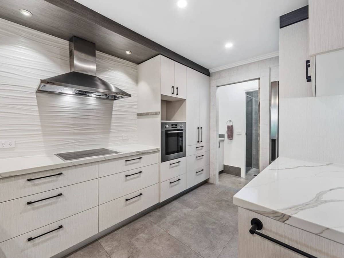 34 John Lund Drive, HOPE ISLAND - Thumbnail 8