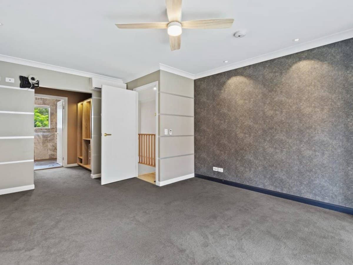 34 John Lund Drive, HOPE ISLAND - Thumbnail 12