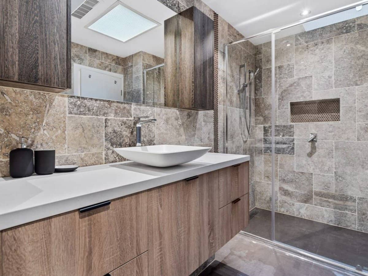 34 John Lund Drive, HOPE ISLAND - Thumbnail 13