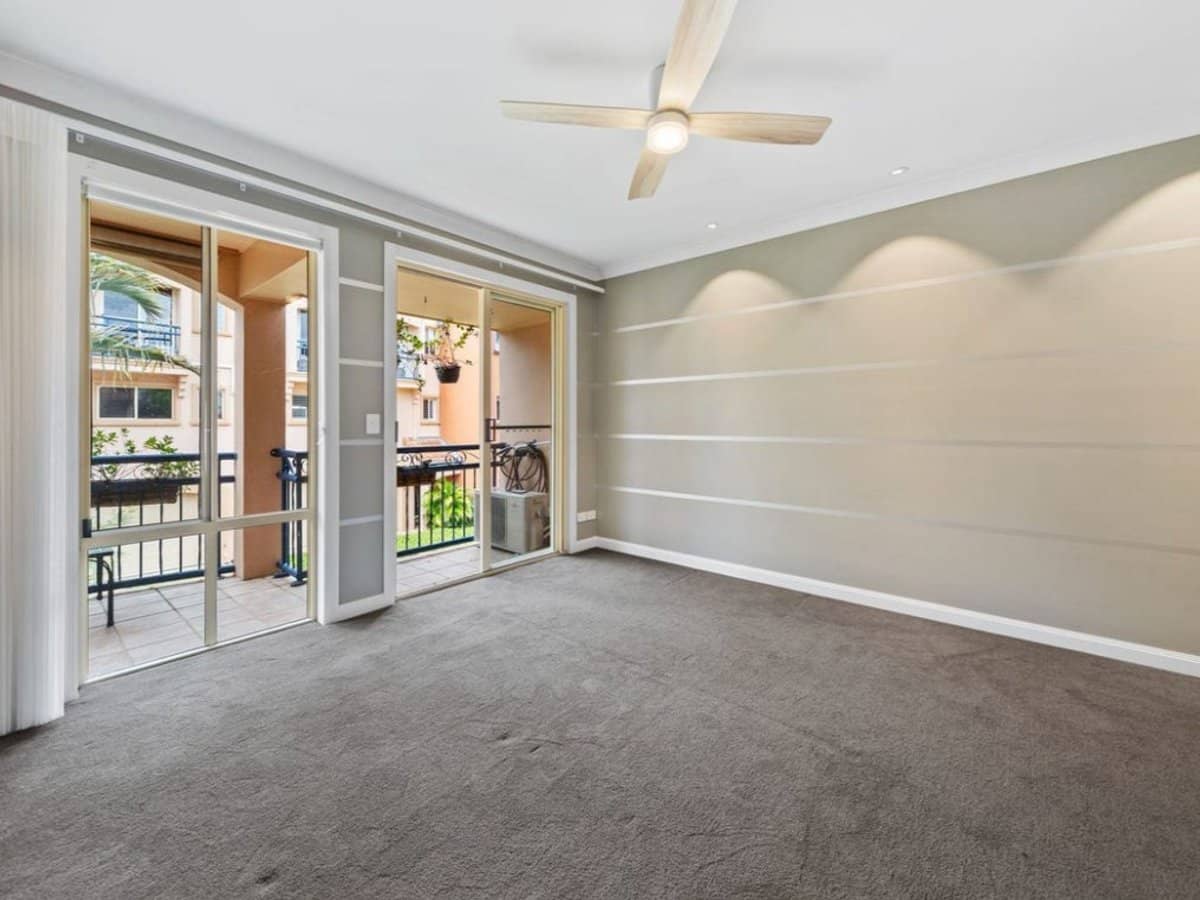 34 John Lund Drive, HOPE ISLAND - Thumbnail 20