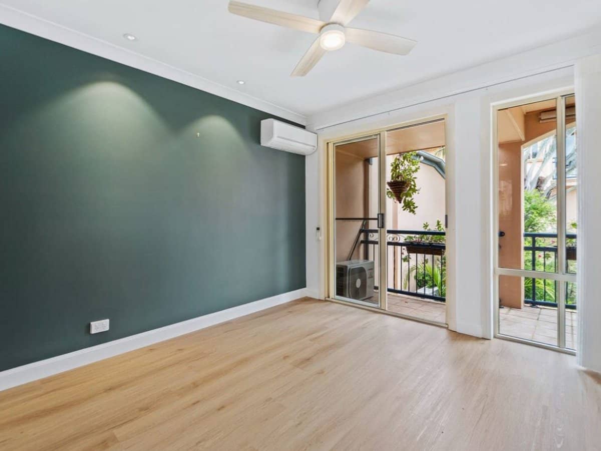 34 John Lund Drive, HOPE ISLAND - Thumbnail 22