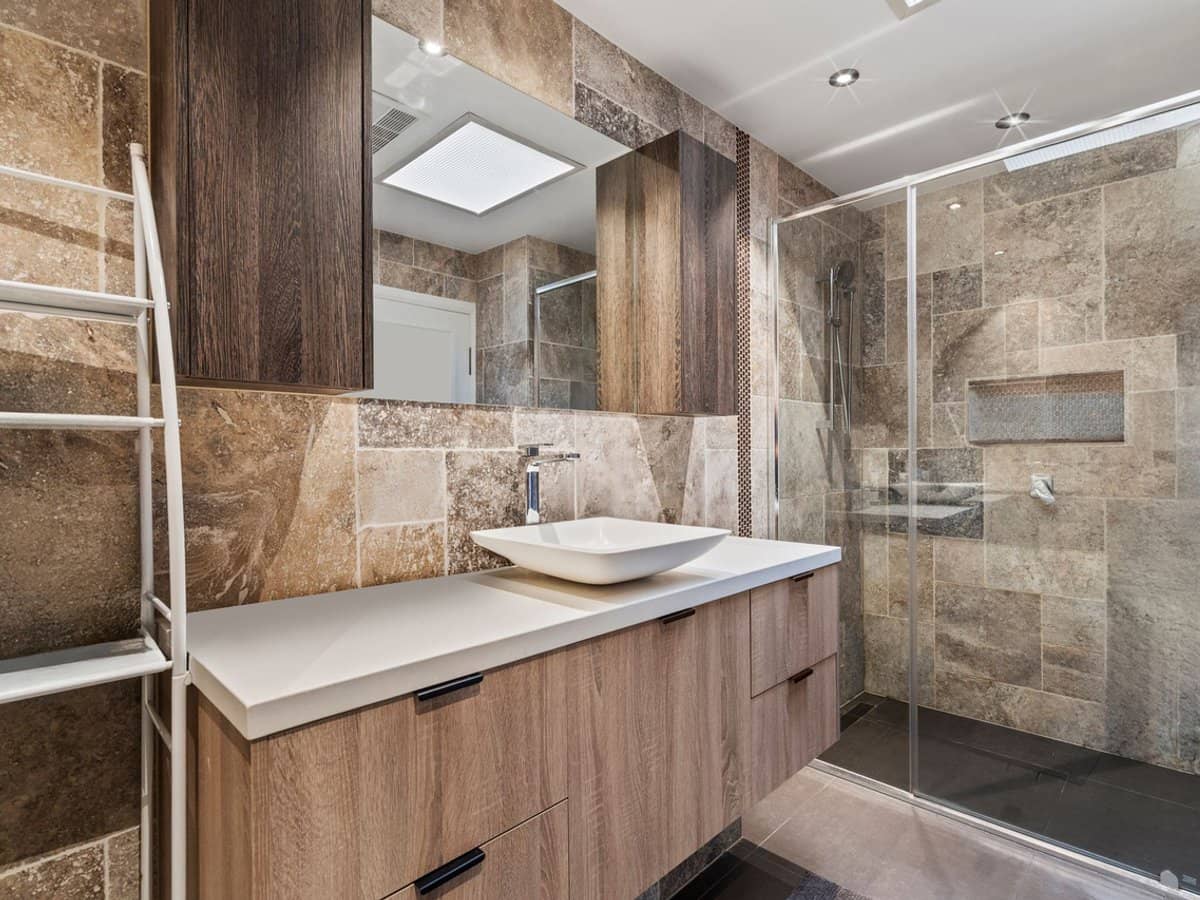 34 John Lund Drive, HOPE ISLAND - Thumbnail 27