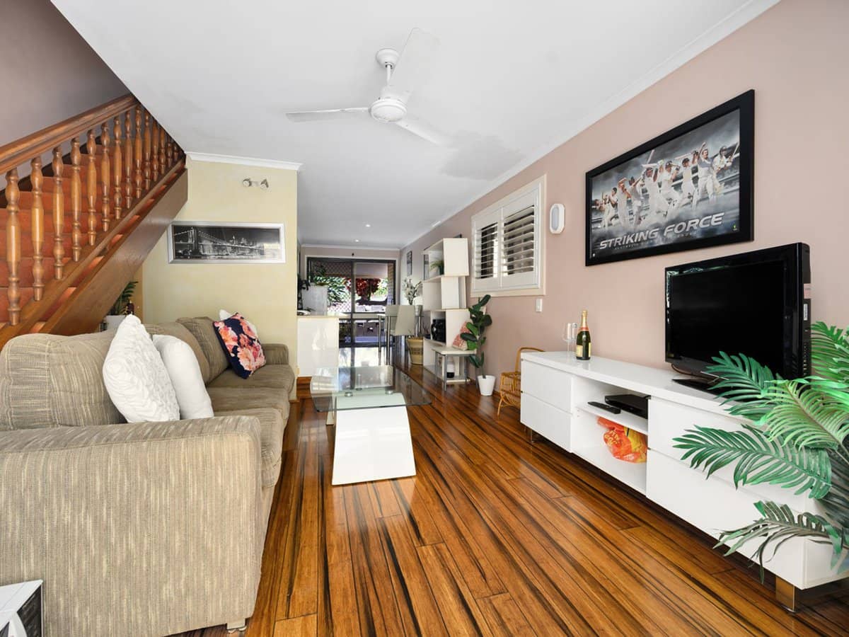 170 Bardon Avenue, Burleigh Waters - Thumbnail 5