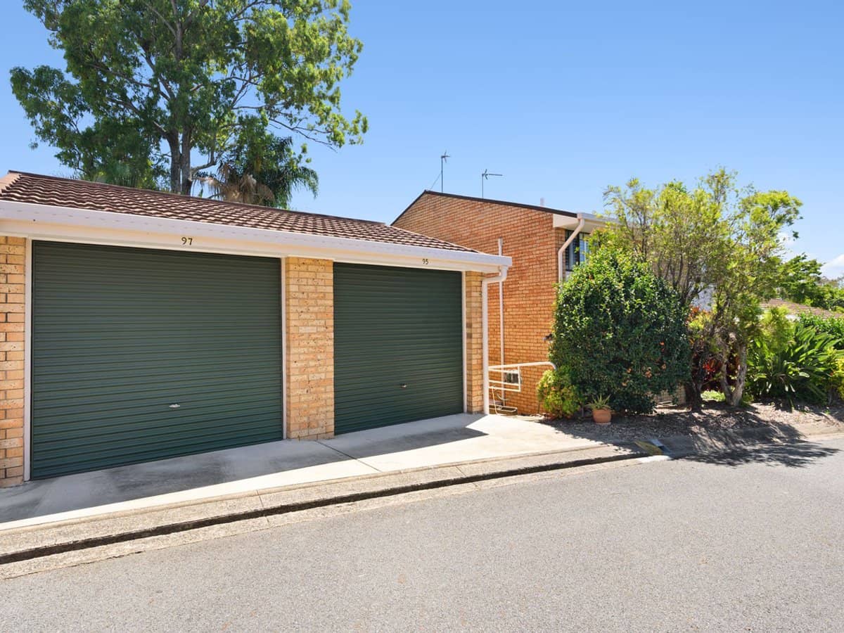 170 Bardon Avenue, Burleigh Waters - Thumbnail 13