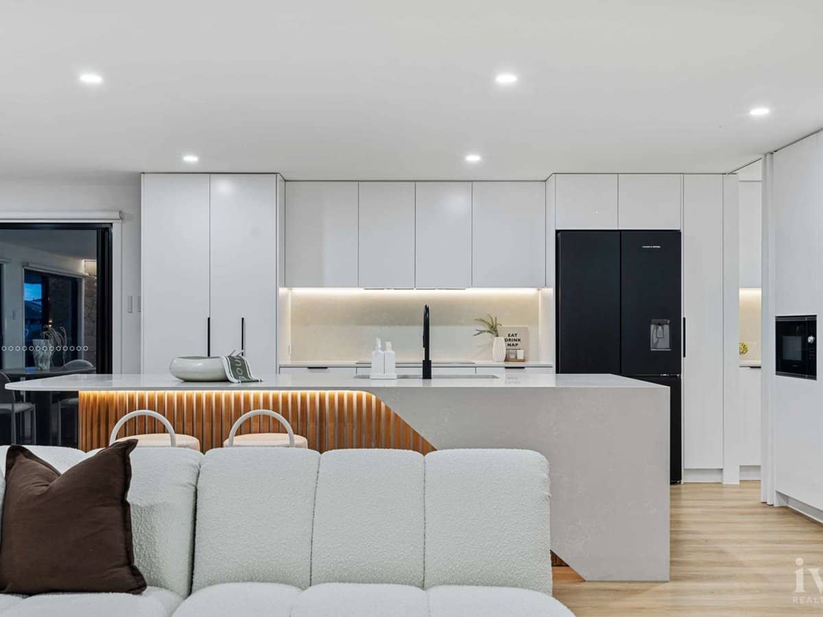 9 Marco Polo Place, Hollywell - Thumbnail 9