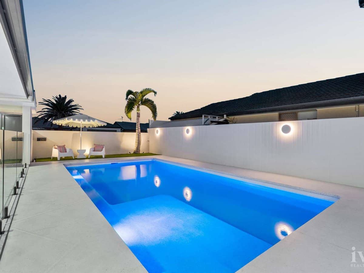 9 Marco Polo Place, Hollywell - Thumbnail 12