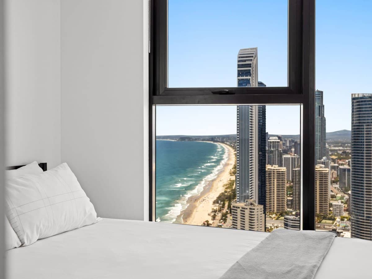 88 The Esplanade, Surfers Paradise - Thumbnail 2