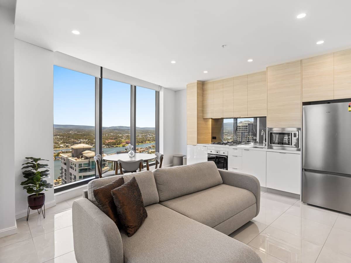 88 The Esplanade, Surfers Paradise - Thumbnail 3