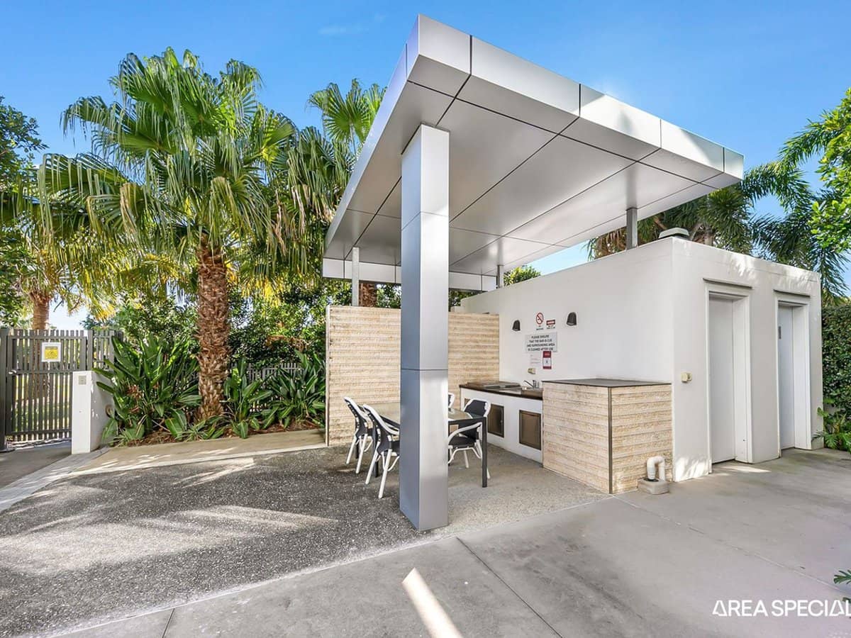 41 Harbour Town Drive, Biggera Waters - Thumbnail 14