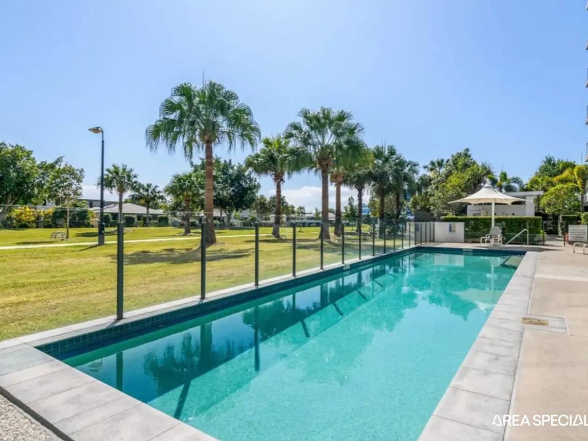 41 Harbour Town Drive, Biggera Waters - Thumbnail 15