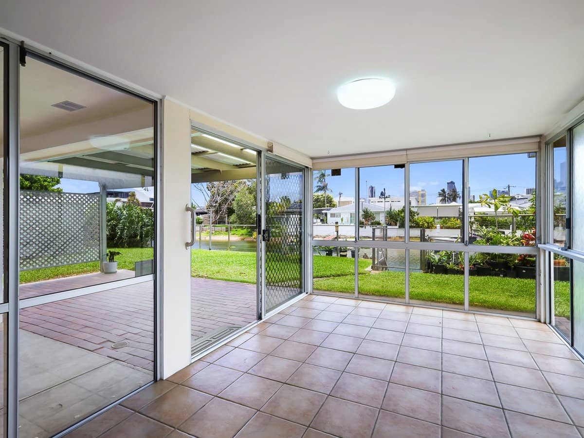 102 Rio Vista Boulevard, BROADBEACH WATERS - Thumbnail 7