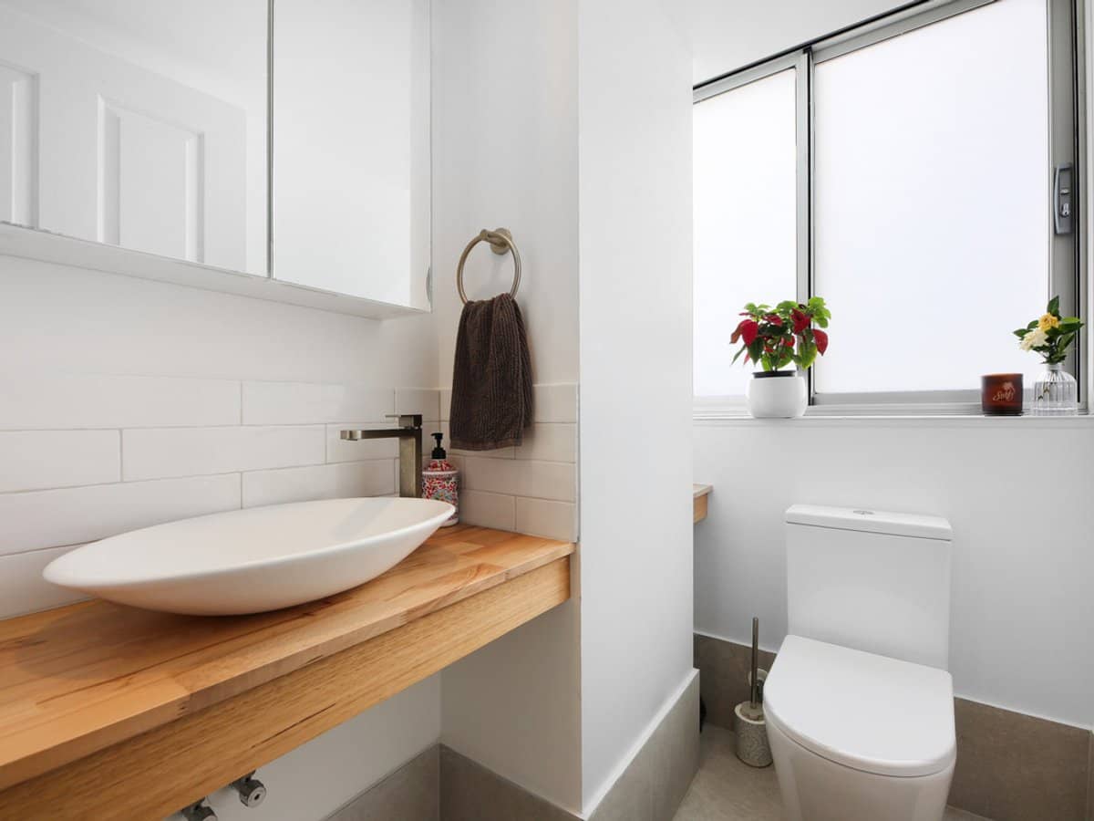 24 The Esplanade, Burleigh Heads - Thumbnail 21