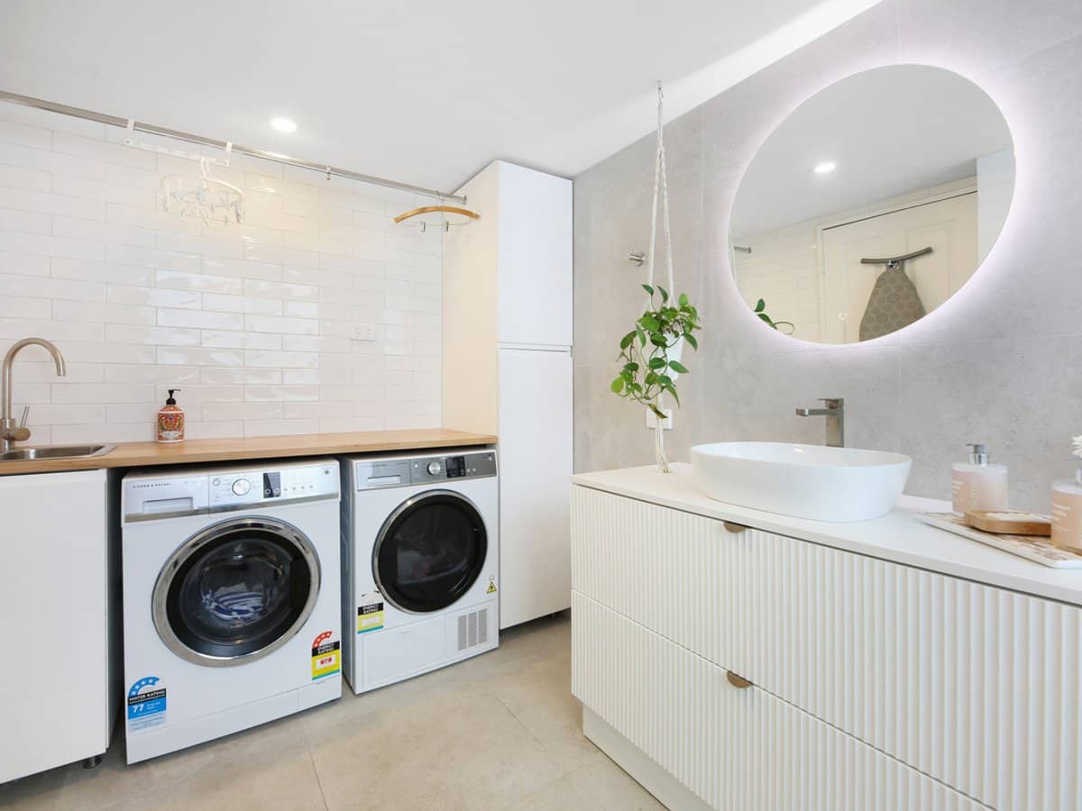 24 The Esplanade, Burleigh Heads - Thumbnail 23