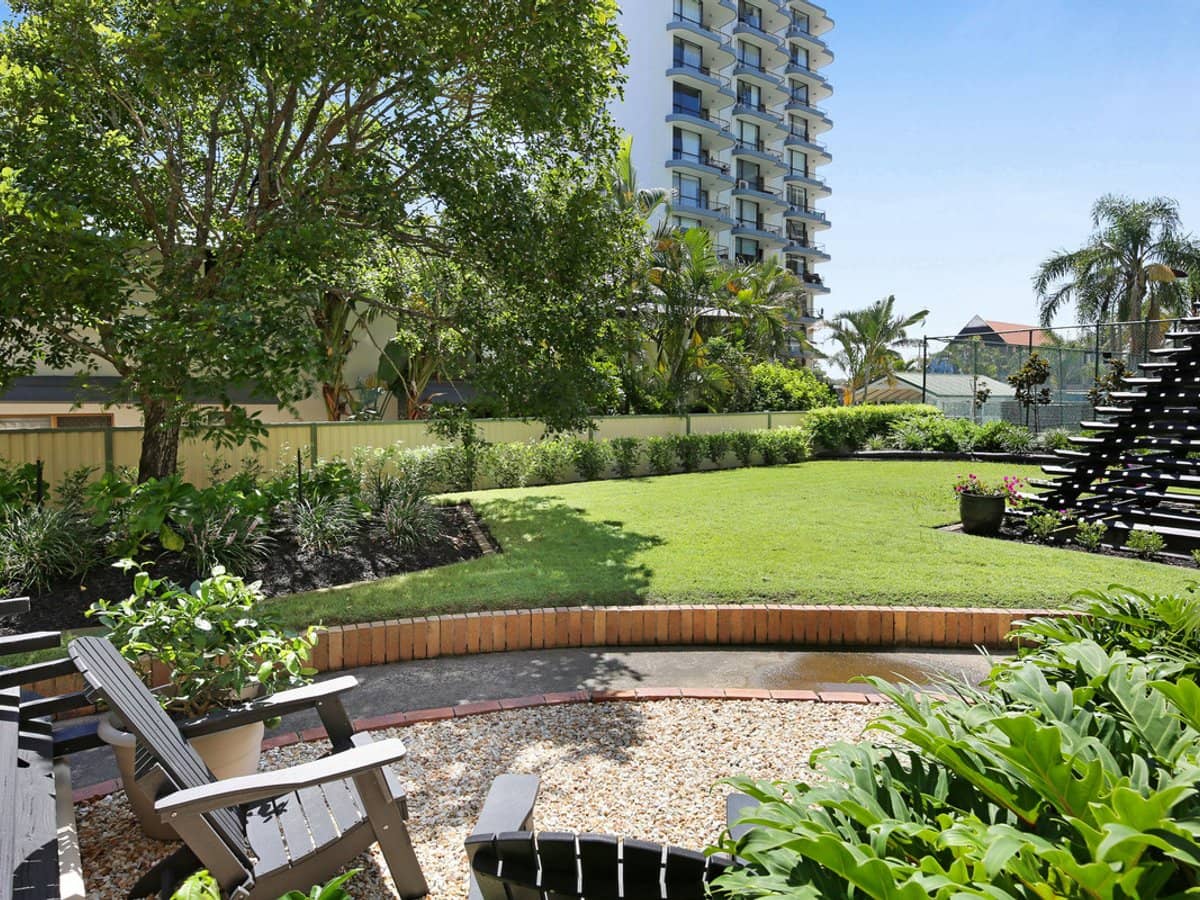 24 The Esplanade, Burleigh Heads - Thumbnail 29