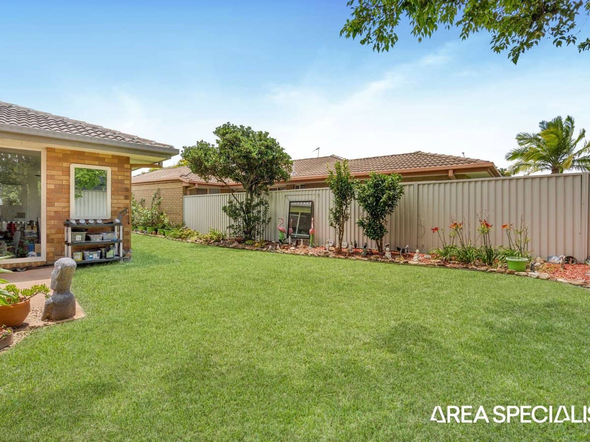 6 Roundelay Drive, Varsity Lakes - Thumbnail 4