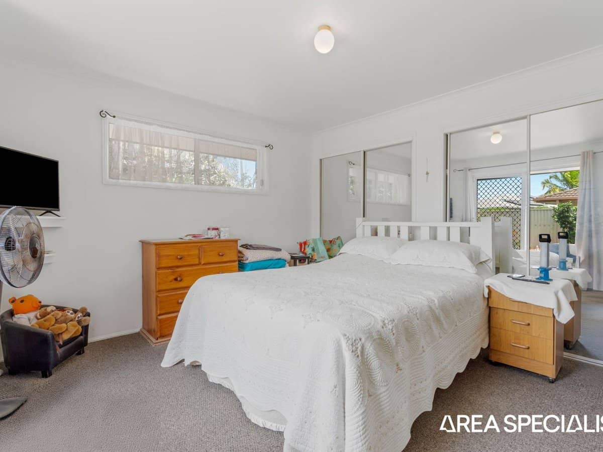 6 Roundelay Drive, Varsity Lakes - Thumbnail 13