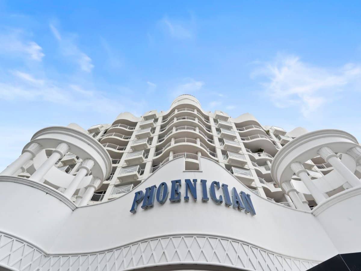 24-26 Queensland Avenue, BROADBEACH - Thumbnail 9