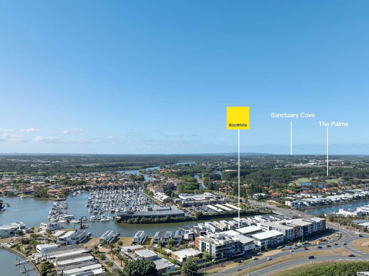 5601 Harbourview Drive, Hope Island - Thumbnail 4