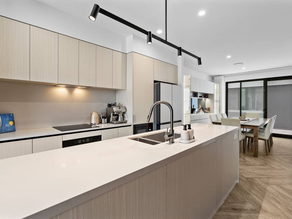 5601 Harbourview Drive, Hope Island - Thumbnail 11