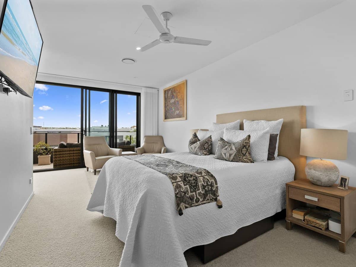 5601 Harbourview Drive, Hope Island - Thumbnail 13