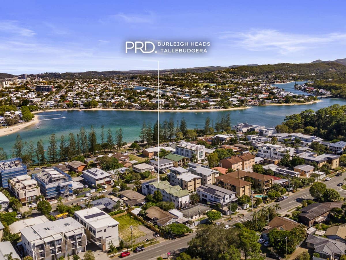 13 Bullimah Avenue, Burleigh Heads - Thumbnail 2