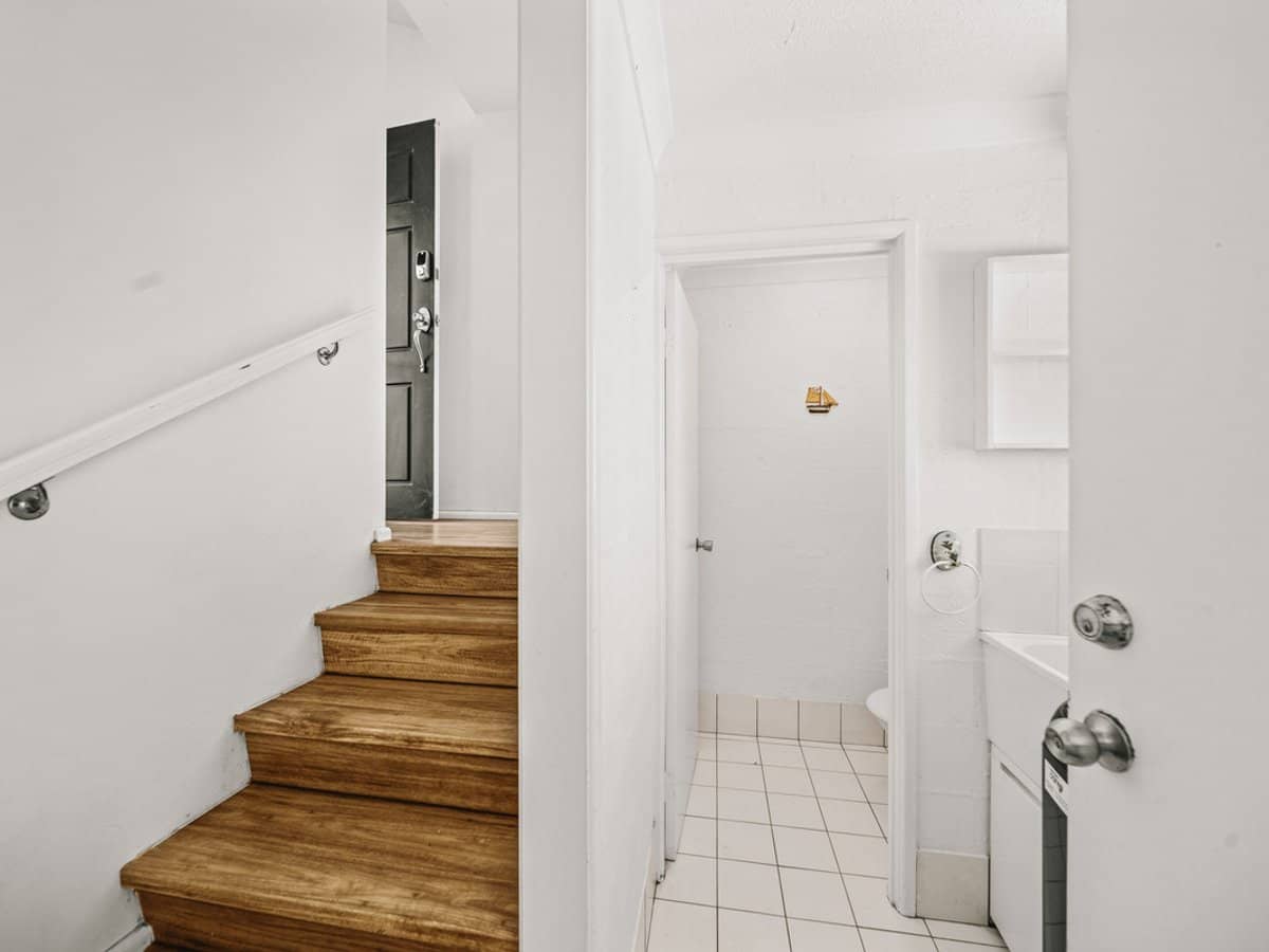 13 Bullimah Avenue, Burleigh Heads - Thumbnail 14