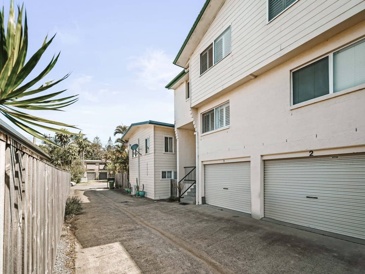 13 Bullimah Avenue, Burleigh Heads - Thumbnail 17