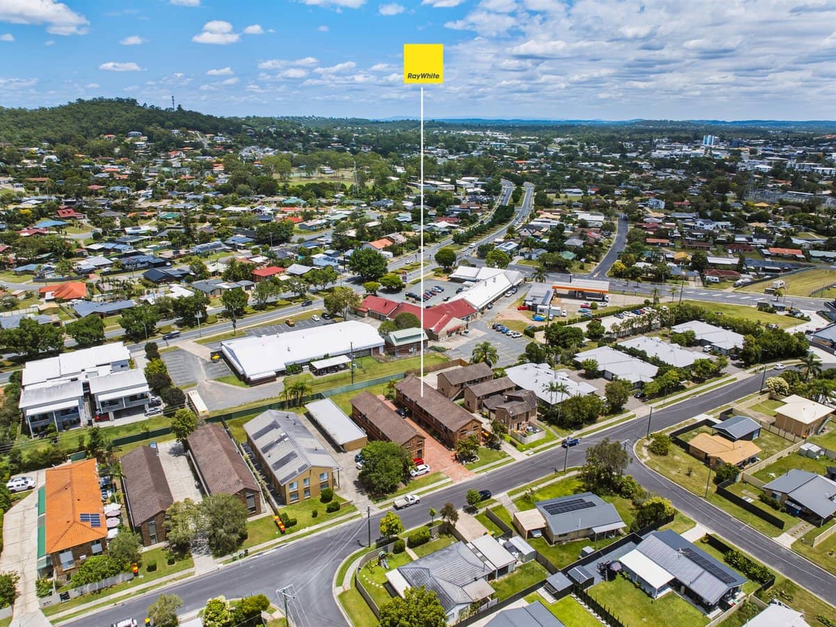 24 Cotswold Street, MOUNT WARREN PARK - Thumbnail 8