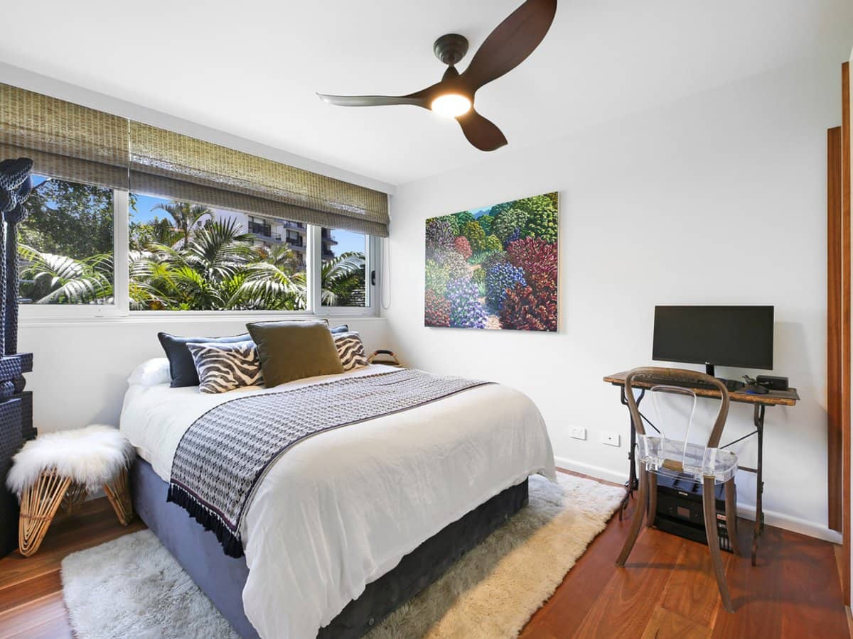 24 The Esplanade, Burleigh Heads - Thumbnail 14