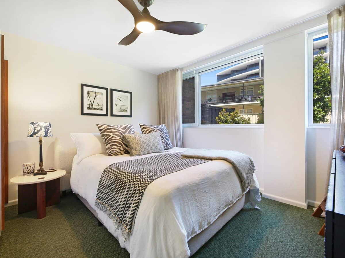 24 The Esplanade, Burleigh Heads - Thumbnail 15