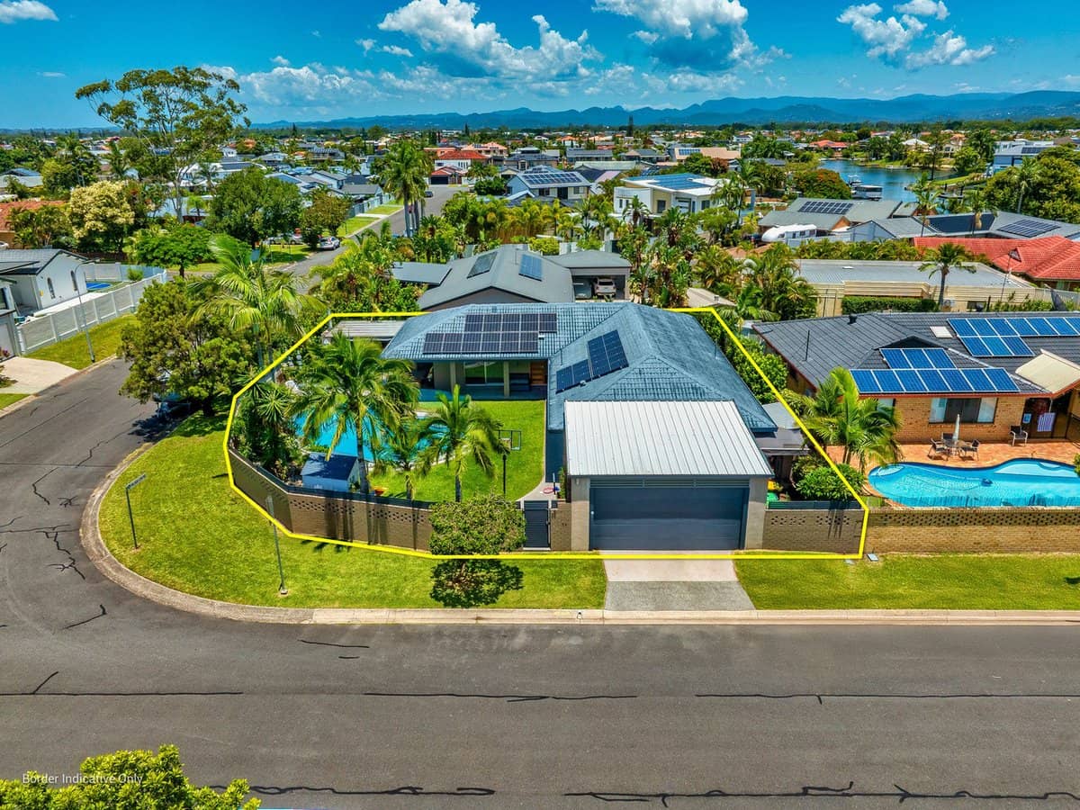 24 Dunkeith Avenue, Benowa Waters - Thumbnail 5