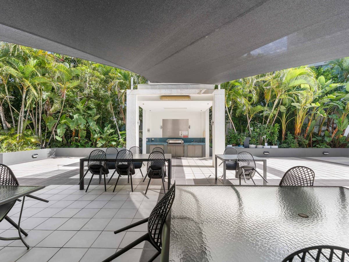 2865 Gold Coast Highway, SURFERS PARADISE - Thumbnail 24