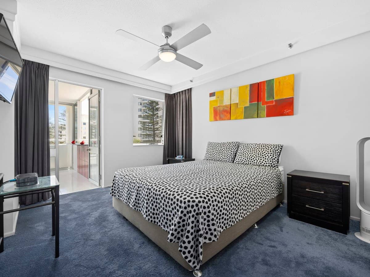 7 Fern Street, SURFERS PARADISE - Thumbnail 12