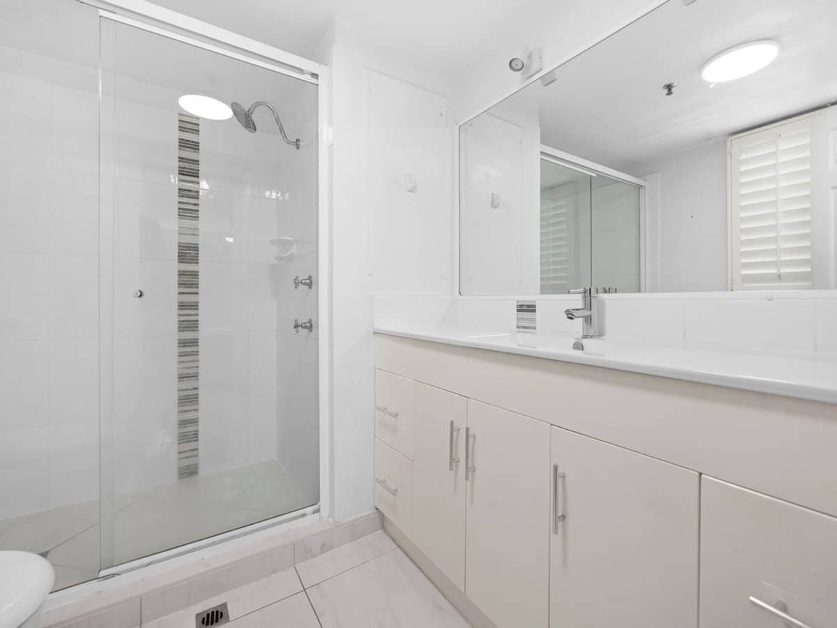 7 Fern Street, SURFERS PARADISE - Thumbnail 13