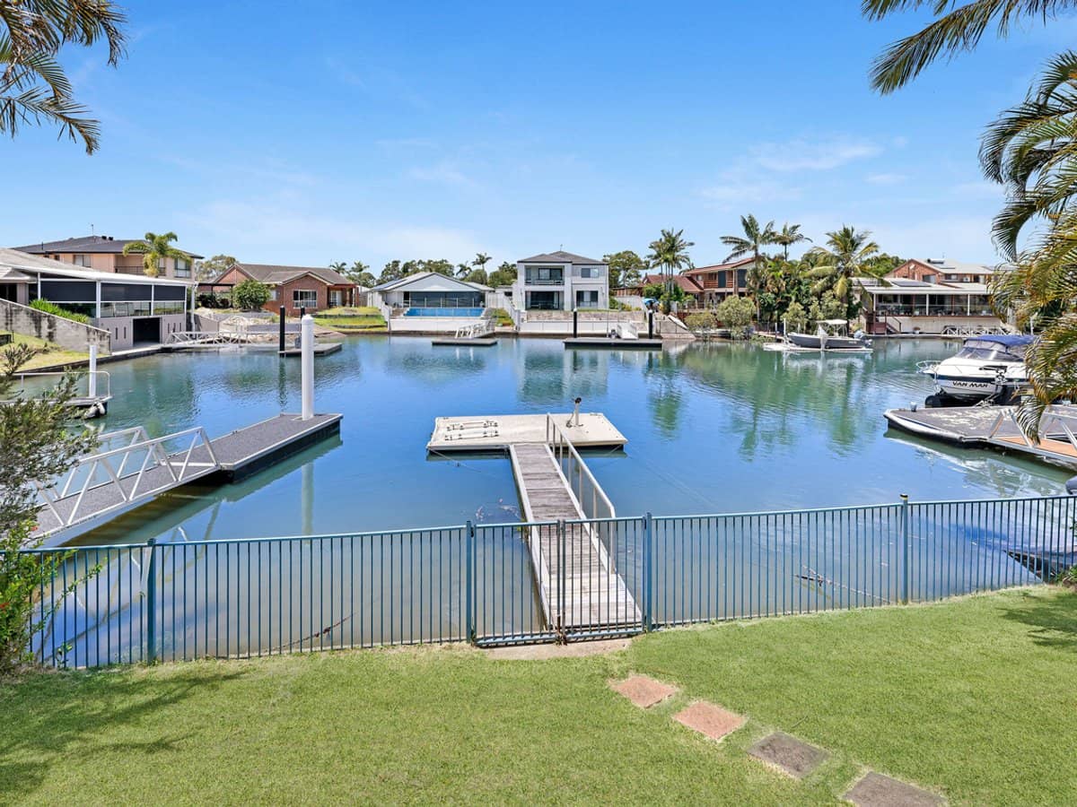 6 Nautilus Place, Biggera Waters - Thumbnail 22
