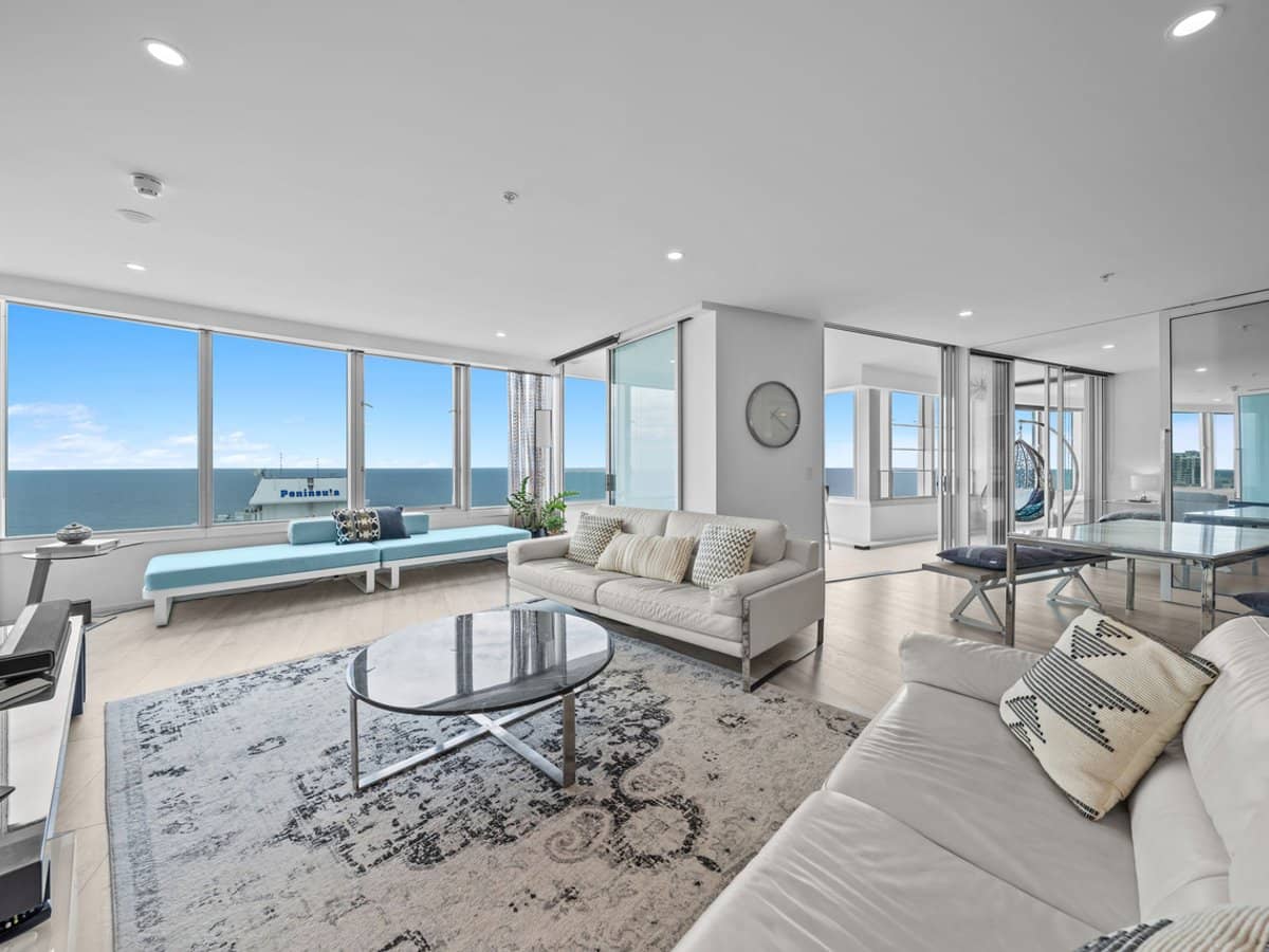 9 Hamilton Avenue, Surfers Paradise - Thumbnail 5