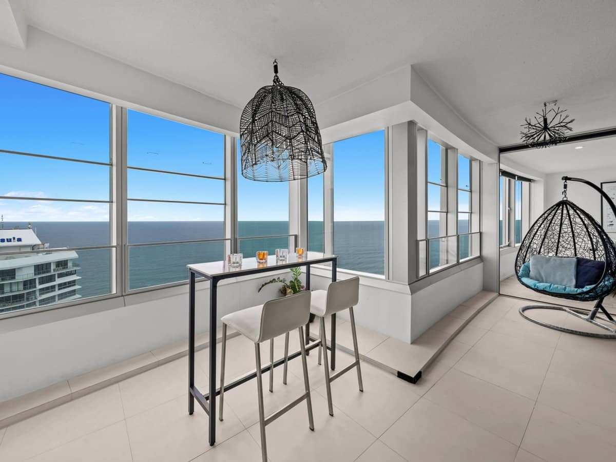 9 Hamilton Avenue, Surfers Paradise - Thumbnail 8