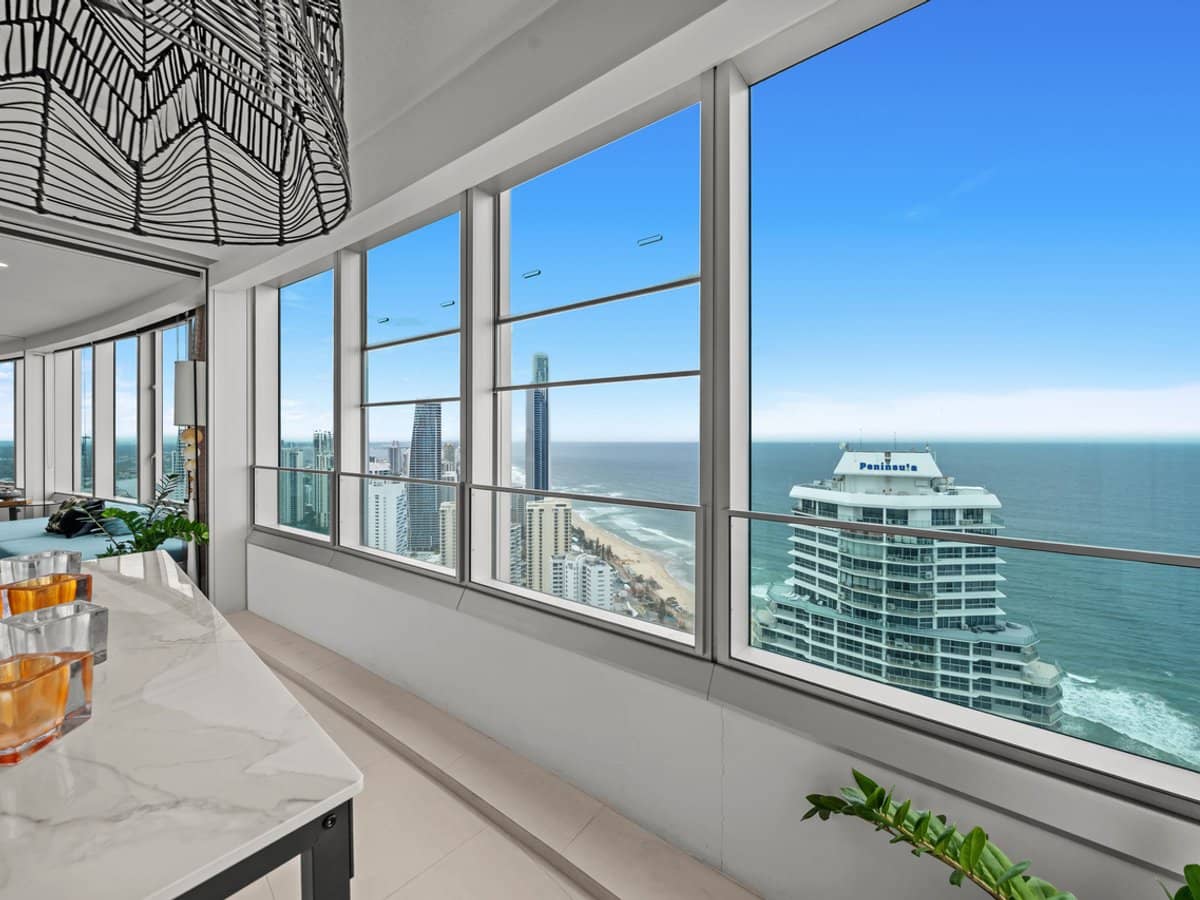 9 Hamilton Avenue, Surfers Paradise - Thumbnail 13