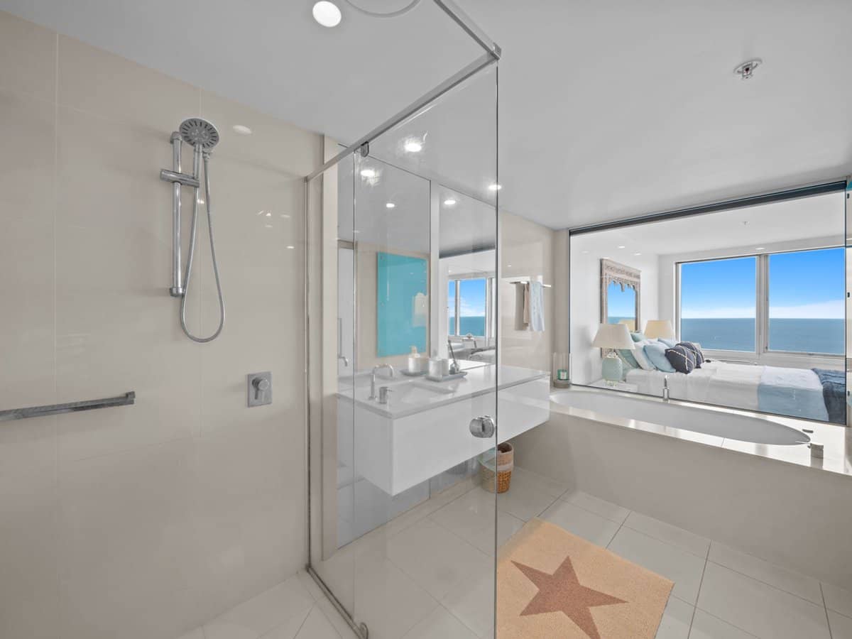 9 Hamilton Avenue, Surfers Paradise - Thumbnail 16