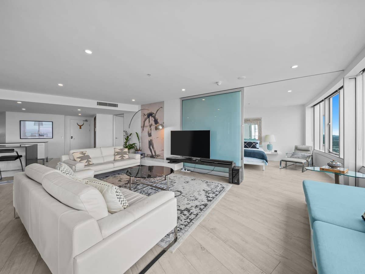 9 Hamilton Avenue, Surfers Paradise - Thumbnail 26