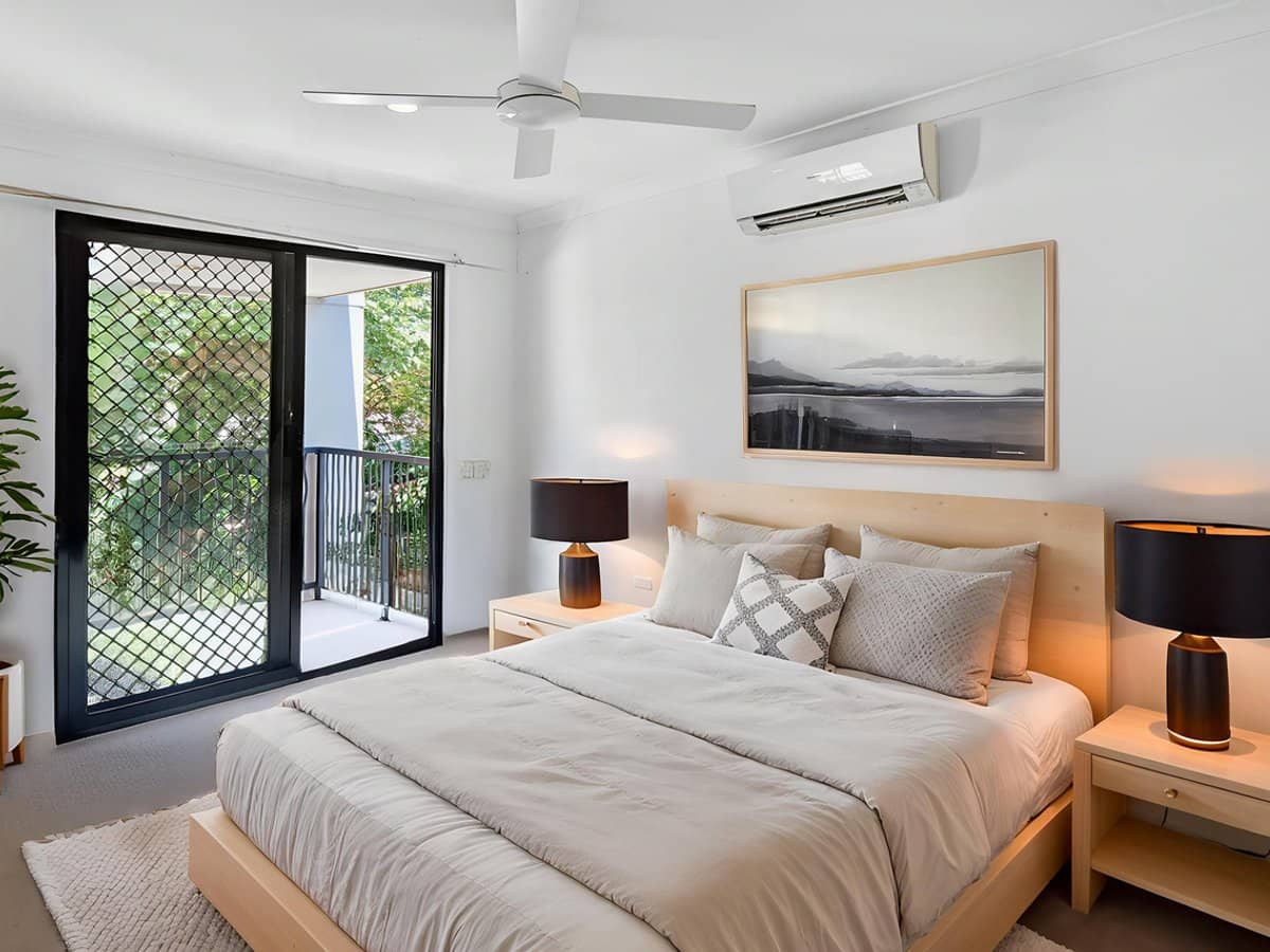 2214 Gold Coast Highway, MERMAID WATERS - Thumbnail 9