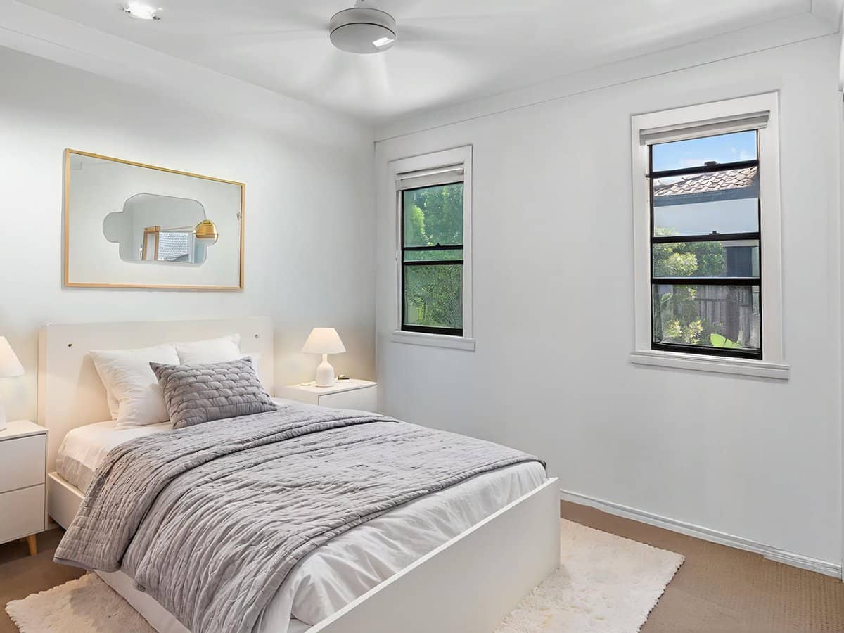 2214 Gold Coast Highway, MERMAID WATERS - Thumbnail 11