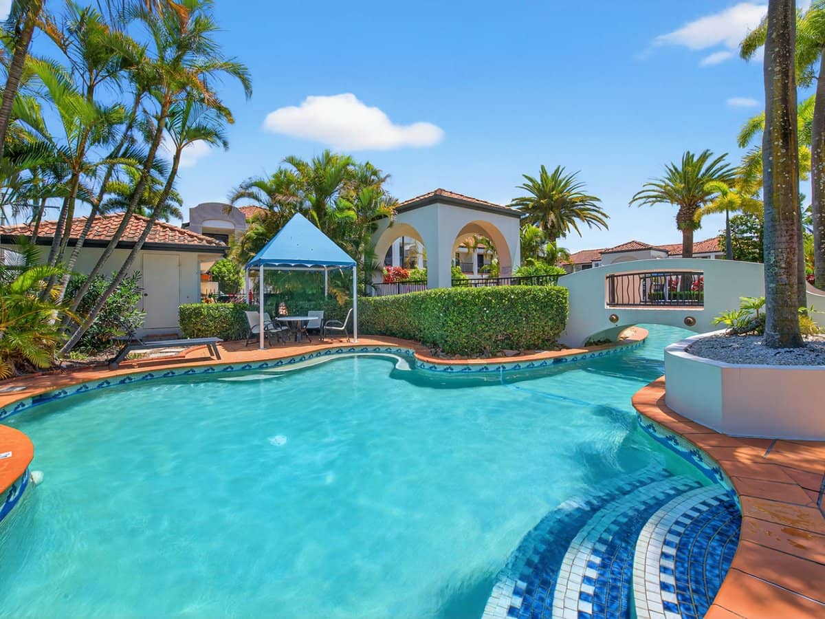 2214 Gold Coast Highway, MERMAID WATERS - Thumbnail 17