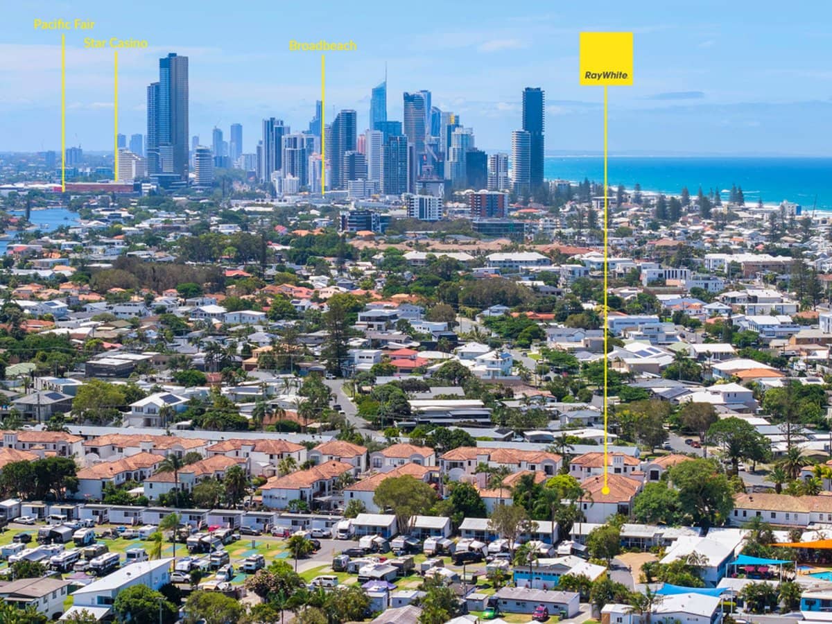 2214 Gold Coast Highway, MERMAID WATERS - Thumbnail 24