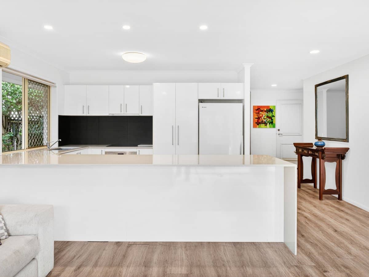 4 Bronberg Court, SOUTHPORT - Thumbnail 7